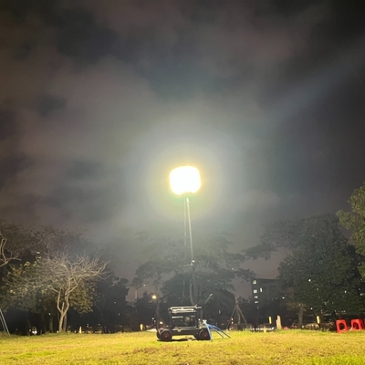 IP65 LED Teleskopik Mast Şişme İş Fener Kulesi İnşaat ve Yol Çalışmaları için